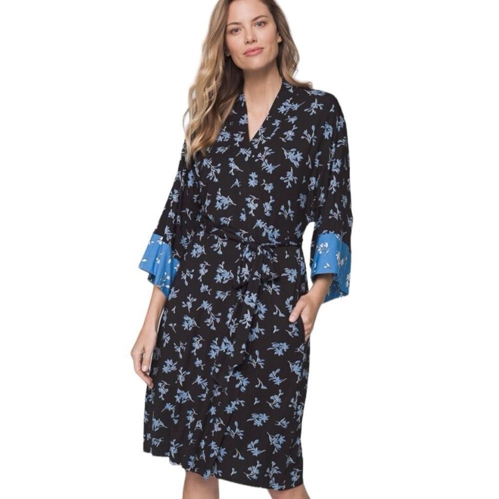 Floral Black and Blue Women's Robe
